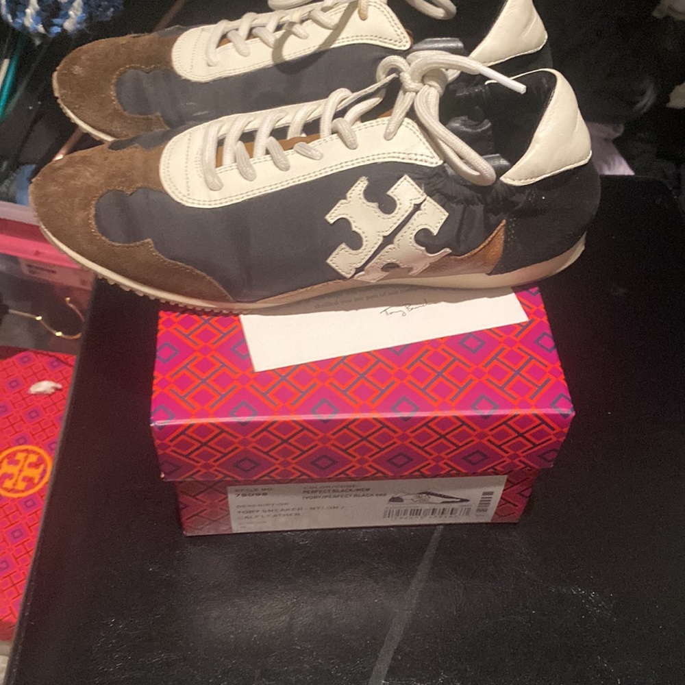 Tory Burch - Picture 2 of 4